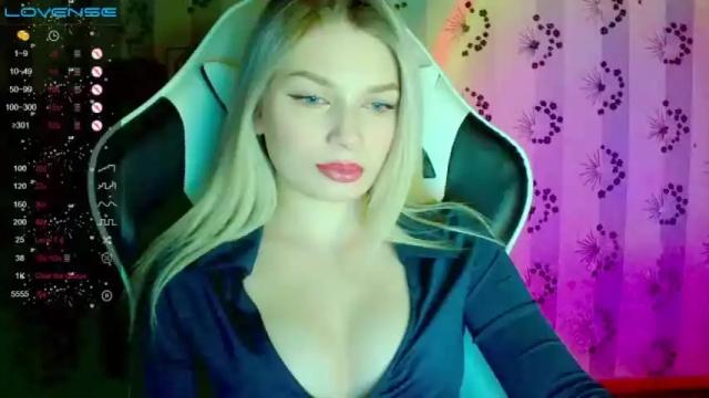 Thumbnail 1, kate_peachy's Stream at Chaturbate, 18 months ago