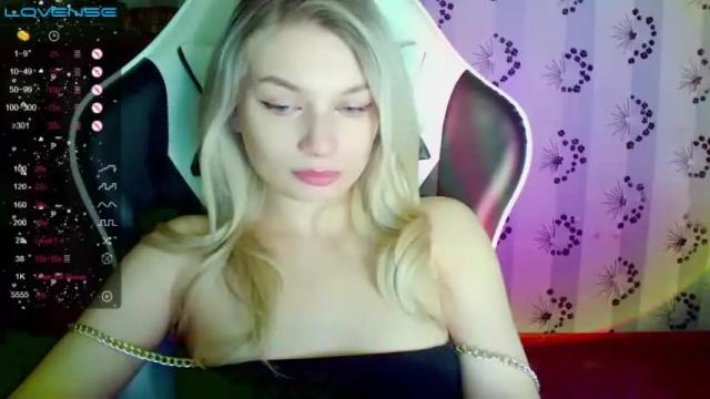 Image 8 of kate_peachy Stream on Chaturbate on 17 months ago