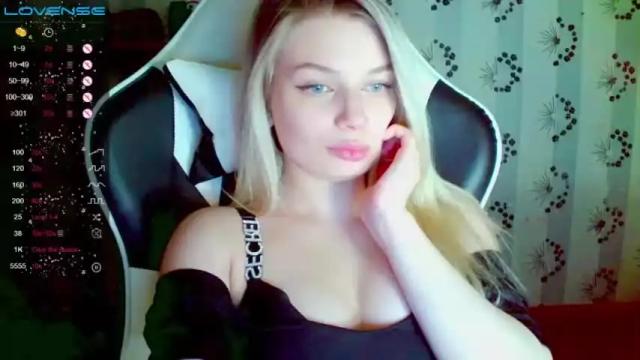 Thumbnail 3, kate_peachy's Stream at Chaturbate, 16 months ago