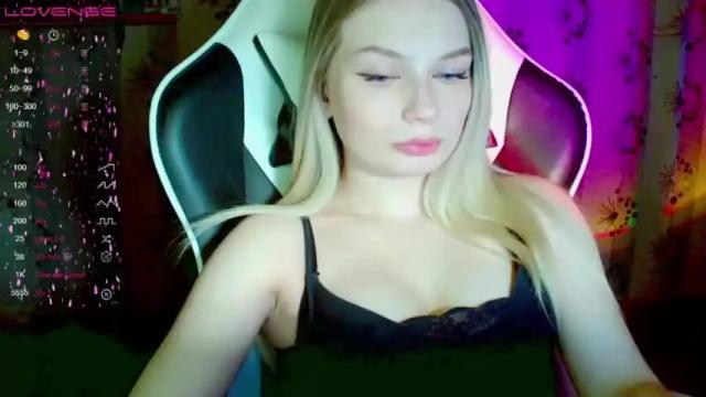 Thumbnail 2, kate_peachy's Stream at Chaturbate, 14 months ago