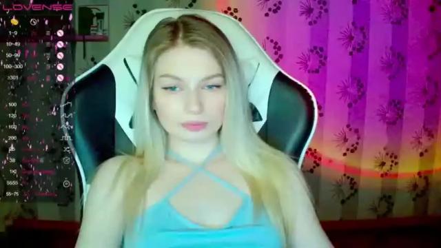 Image 7 of kate_peachy Stream on Chaturbate on 14 months ago