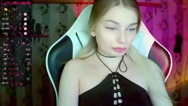 Thumbnail 1, kate_peachy's Stream at Chaturbate, 14 months ago