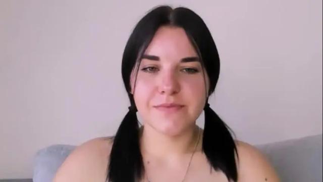Image 3 of kate_ree_ Stream on Chaturbate on 1 month ago