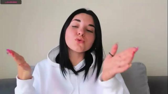 Image 3 of kate_ree_ Stream on Chaturbate on 1 month ago