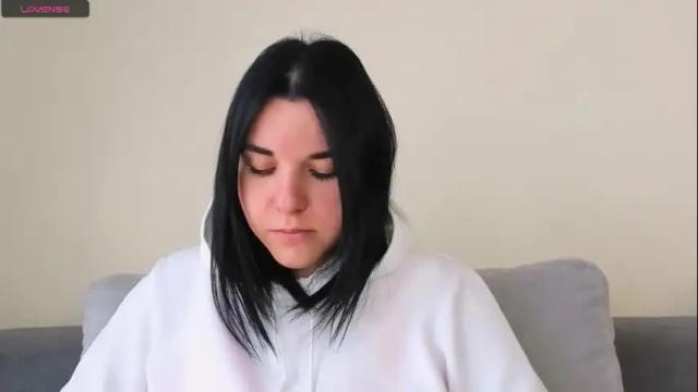 Image 4 of kate_ree_ Stream on Chaturbate on 1 month ago