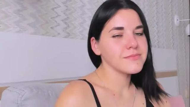 Image 2 of kate_ree_ Stream on Chaturbate on 1 month ago