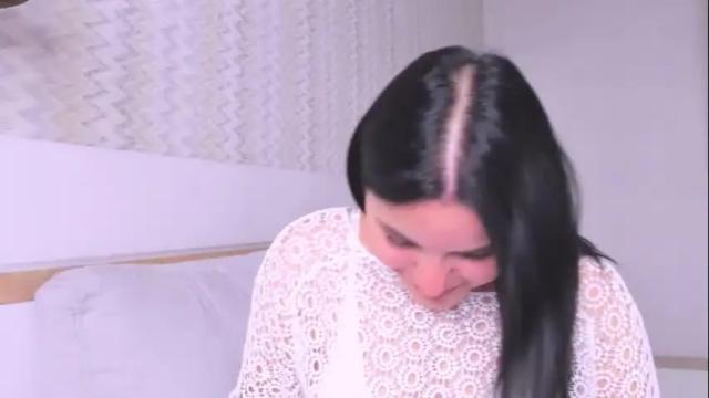 Image 12 of kate_ree_ Stream on Chaturbate on 1 month ago