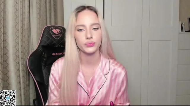Image 6 of katebremar Stream on Chaturbate on 13 months ago