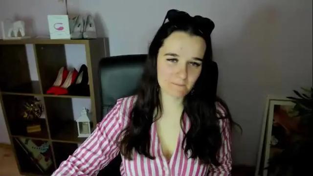 Image 6 of katedesire Stream on Chaturbate on 1 month ago