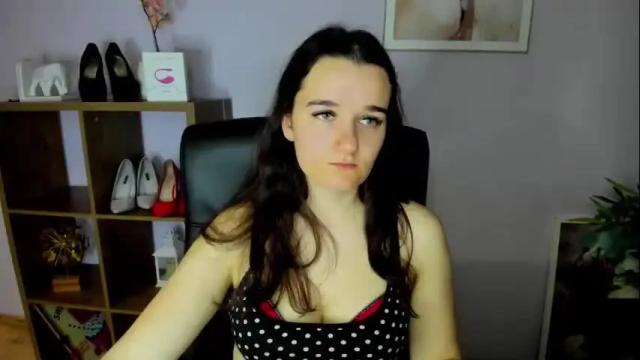 Image 3 of katedesire Stream on Chaturbate on 1 month ago