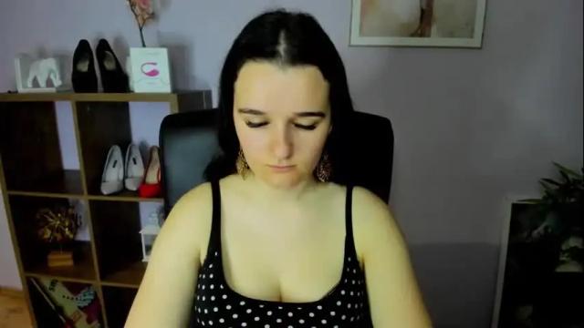 Image 8 of katedesire Stream on Chaturbate on 1 month ago