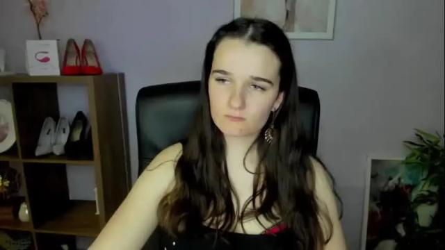 Image 3 of katedesire Stream on Chaturbate on 20 days ago