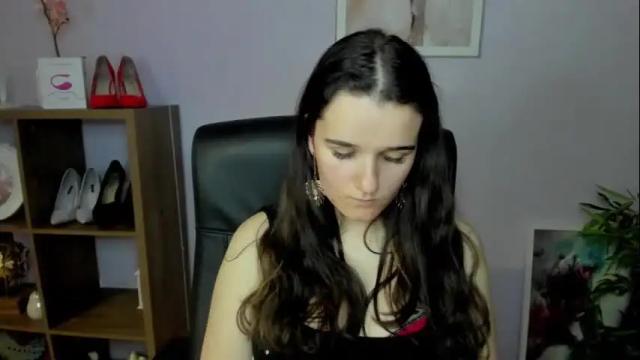 Image 4 of katedesire Stream on Chaturbate on 20 days ago