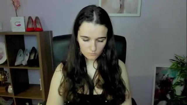 Image 6 of katedesire Stream on Chaturbate on 20 days ago