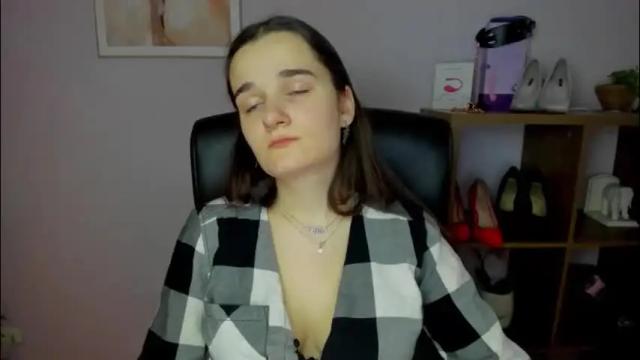 Image 12 of katedesire Stream on Chaturbate on 19 days ago