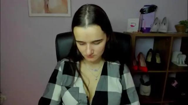 Image 3 of katedesire Stream on Chaturbate on 19 days ago
