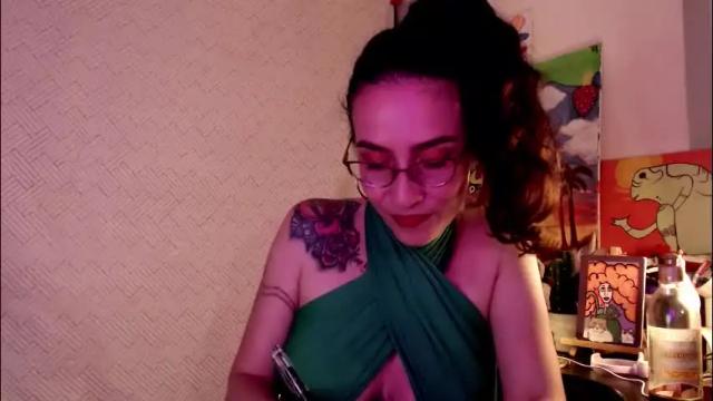 Image 2 of katehathor8 Stream on Chaturbate on 16 days ago