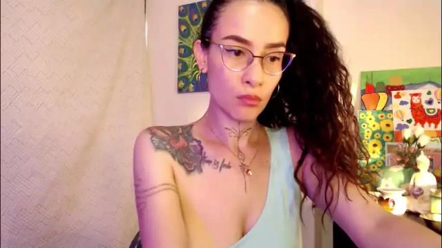 Image 3 of katehathor8 Stream on Chaturbate on 2 days ago