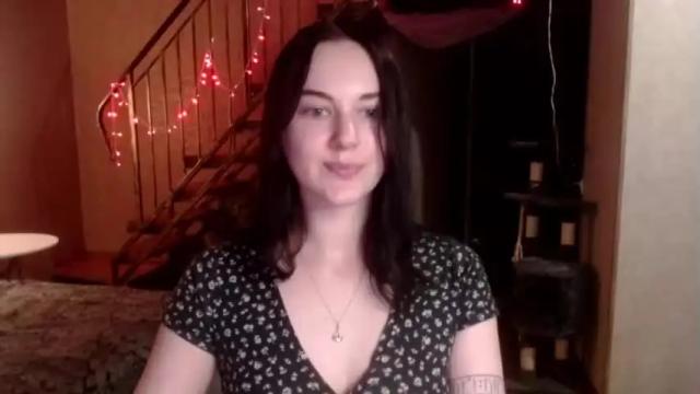 Image 10 of katekvarforth Stream on Chaturbate on 19 months ago