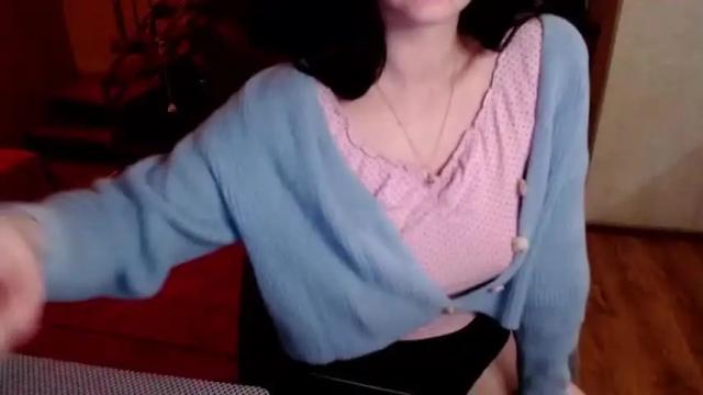Image 6 of katekvarforth Stream on Chaturbate on 17 months ago