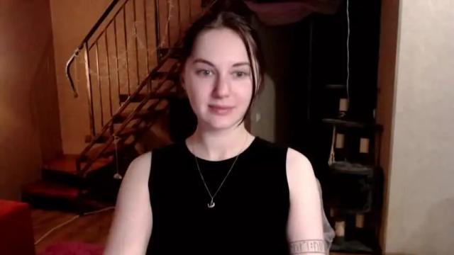 Image 11 of katekvarforth Stream on Chaturbate on 16 months ago