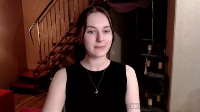 Image 2 of katekvarforth Stream on Chaturbate on 16 months ago