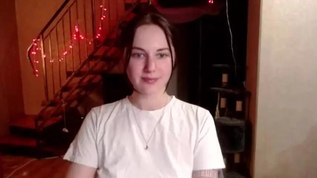 Image 12 of katekvarforth Stream on Chaturbate on 16 months ago
