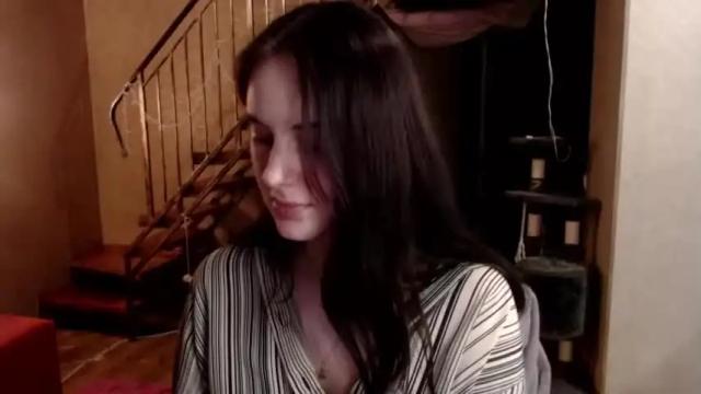 Image 2 of katekvarforth Stream on Chaturbate on 16 months ago