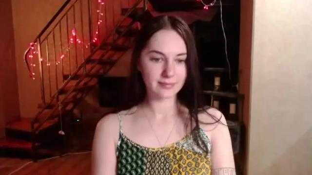 Image 4 of katekvarforth Stream on Chaturbate on 16 months ago