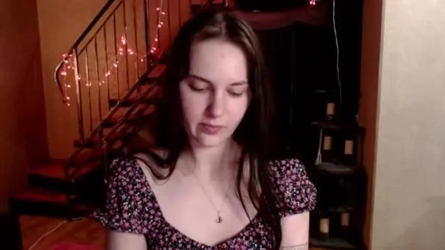 Image 2 of katekvarforth Stream on Chaturbate on 14 months ago