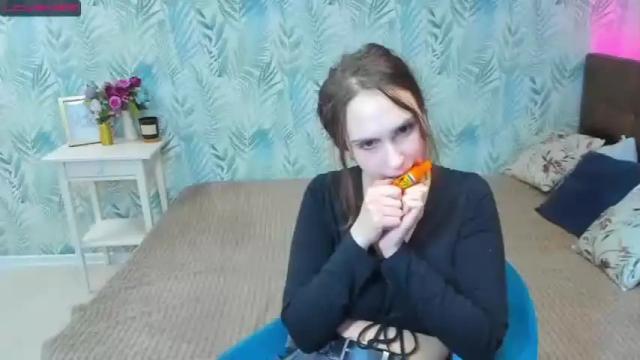 Image 11 of katemad111 Stream on Chaturbate on 19 months ago