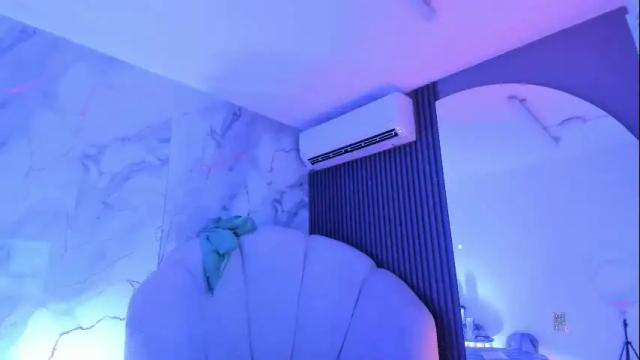 Image 3 of katemoss70 Stream on Chaturbate on 2 months ago