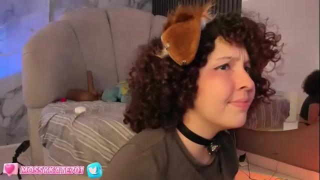 Image 2 of katemoss70 Stream on Chaturbate on 1 month ago