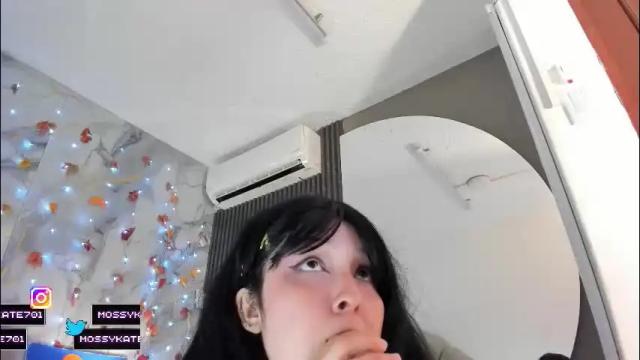 Image 6 of katemoss70 Stream on Chaturbate on 1 month ago