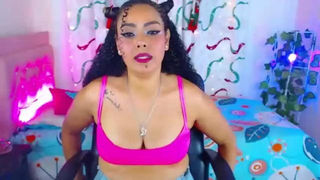 Image 7 of katerin_yaz Stream on Chaturbate on 20 months ago
