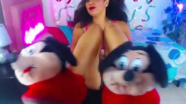 Image 2 of katerin_yaz Stream on Chaturbate on 19 months ago