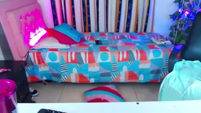 Image 8 of katerin_yaz Stream on Chaturbate on 18 months ago