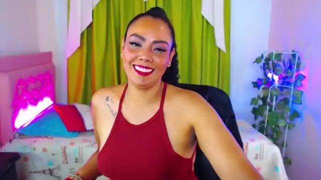 Image 8 of katerin_yaz Stream on Chaturbate on 18 months ago