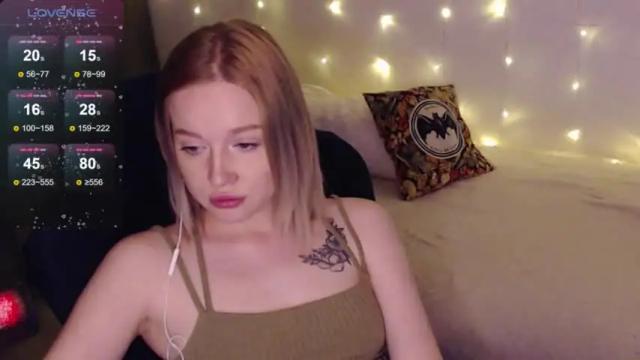 Image 4 of katerinaxvold Stream on Chaturbate on 14 months ago