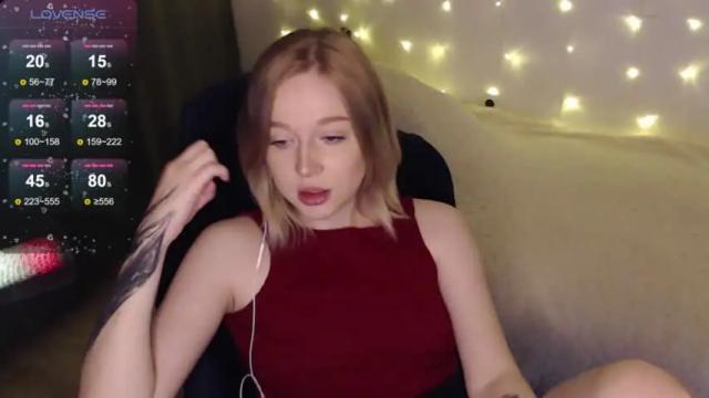 Image 3 of katerinaxvold Stream on Chaturbate on 14 months ago