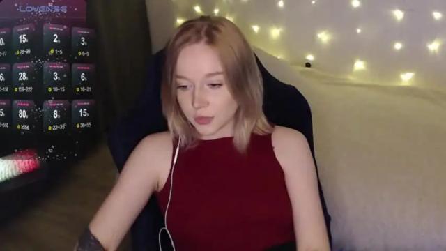 Image 4 of katerinaxvold Stream on Chaturbate on 14 months ago
