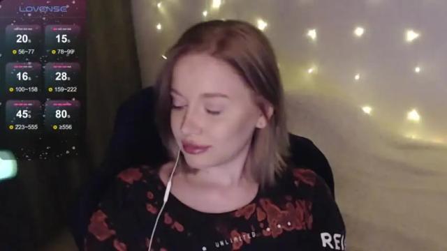 Image 3 of katerinaxvold Stream on Chaturbate on 13 months ago