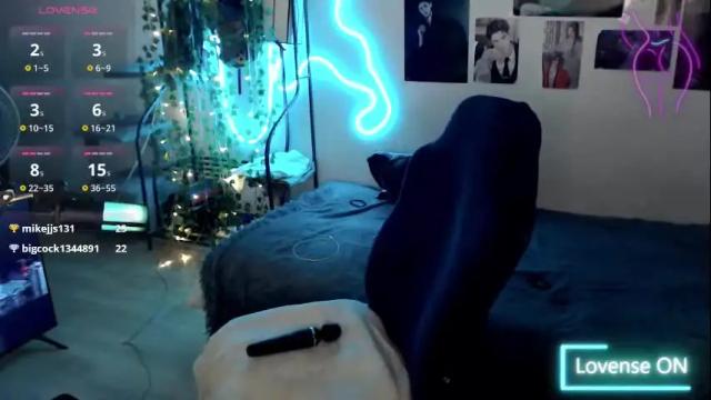 Image 10 of katerinaxvold Stream on Chaturbate on 2 months ago
