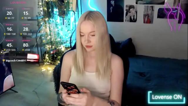 Image 3 of katerinaxvold Stream on Chaturbate on 2 months ago