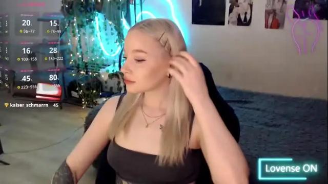 Image 6 of katerinaxvold Stream on Chaturbate on 1 month ago