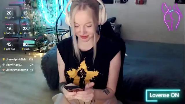 Image 12 of katerinaxvold Stream on Chaturbate on 1 month ago