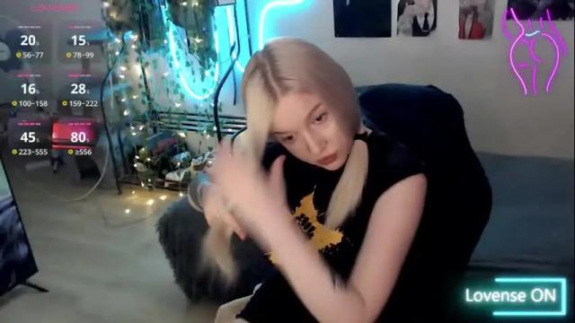 Image 7 of katerinaxvold Stream on Chaturbate on 1 month ago