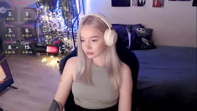 Image 7 of katerinaxvold Stream on Chaturbate on 1 month ago