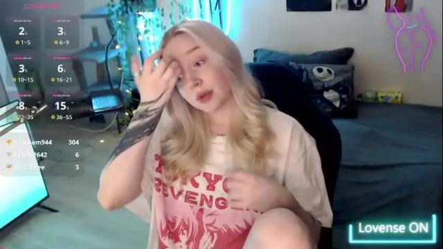 Image 12 of katerinaxvold Stream on Chaturbate on 28 days ago