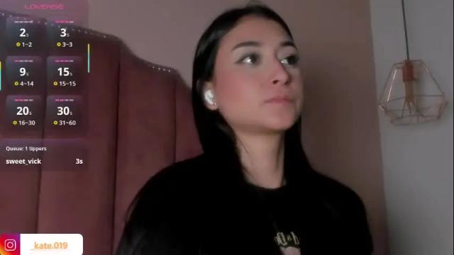 Image 12 of kateryn_bale Stream on Chaturbate on 28 days ago